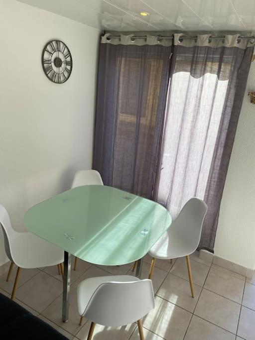 Appartement Proche De La Plage Saint-Pierre-la-Mer  Eksteriør billede