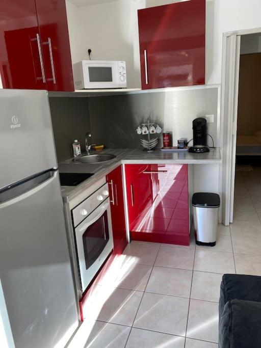Appartement Proche De La Plage Saint-Pierre-la-Mer  Eksteriør billede