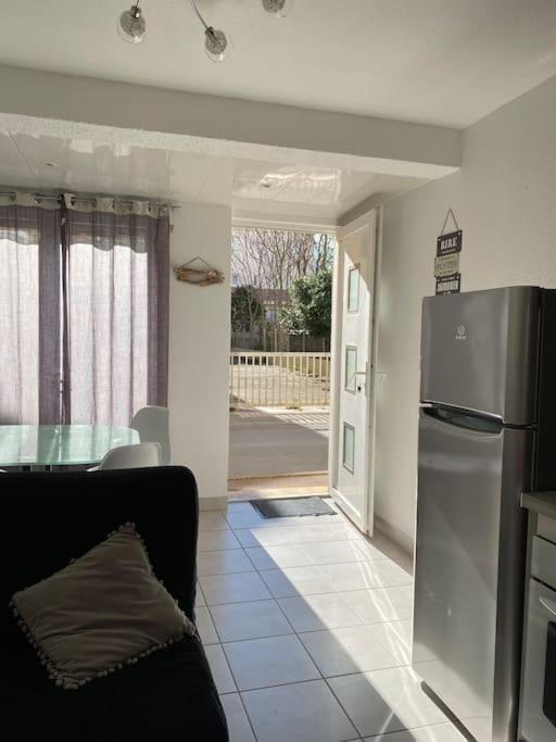 Appartement Proche De La Plage Saint-Pierre-la-Mer  Eksteriør billede