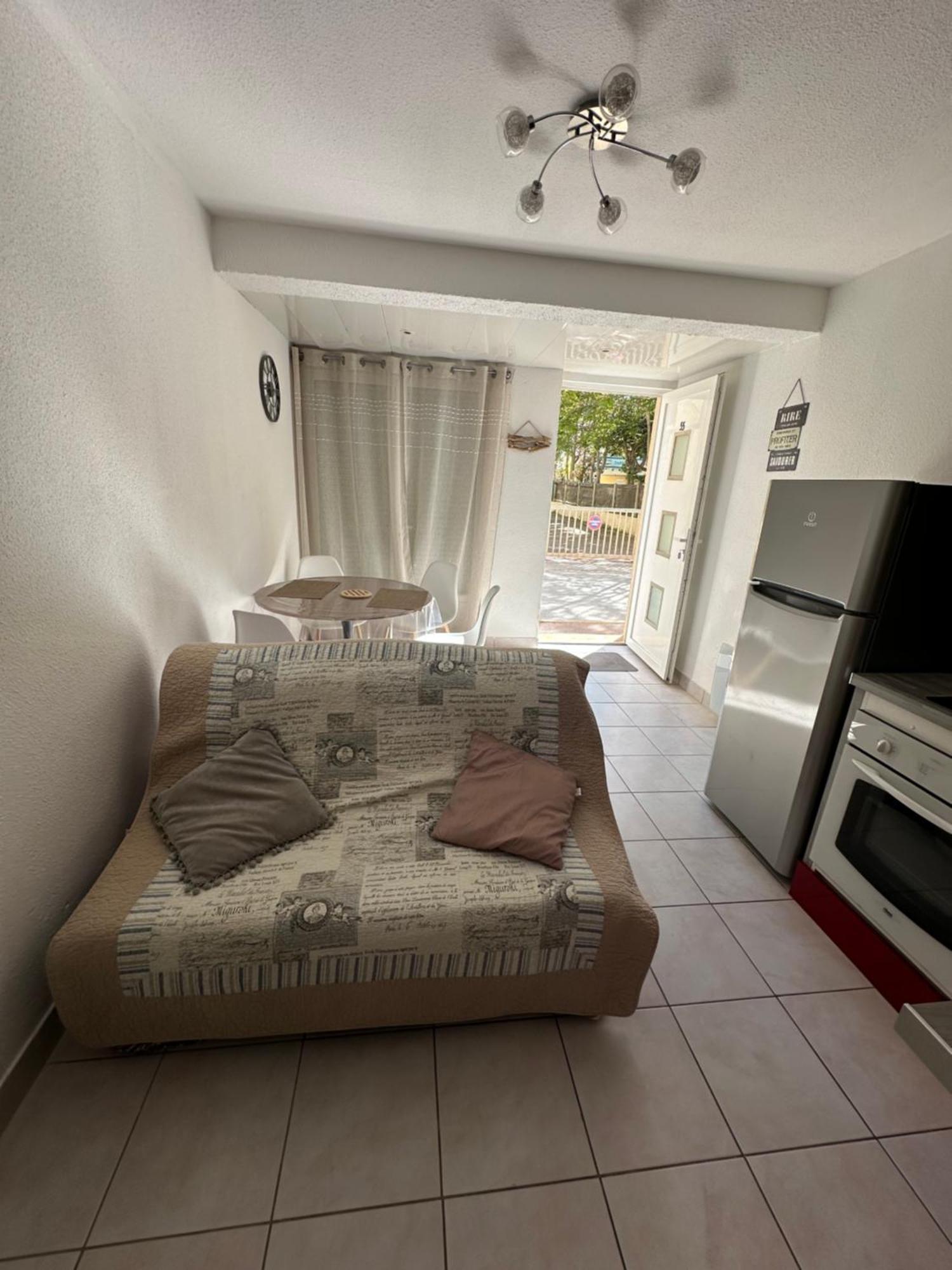 Appartement Proche De La Plage Saint-Pierre-la-Mer  Eksteriør billede